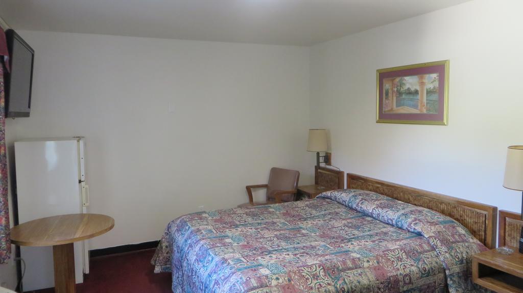 Eagle Rock Motel Лос Анджелис Стая снимка
